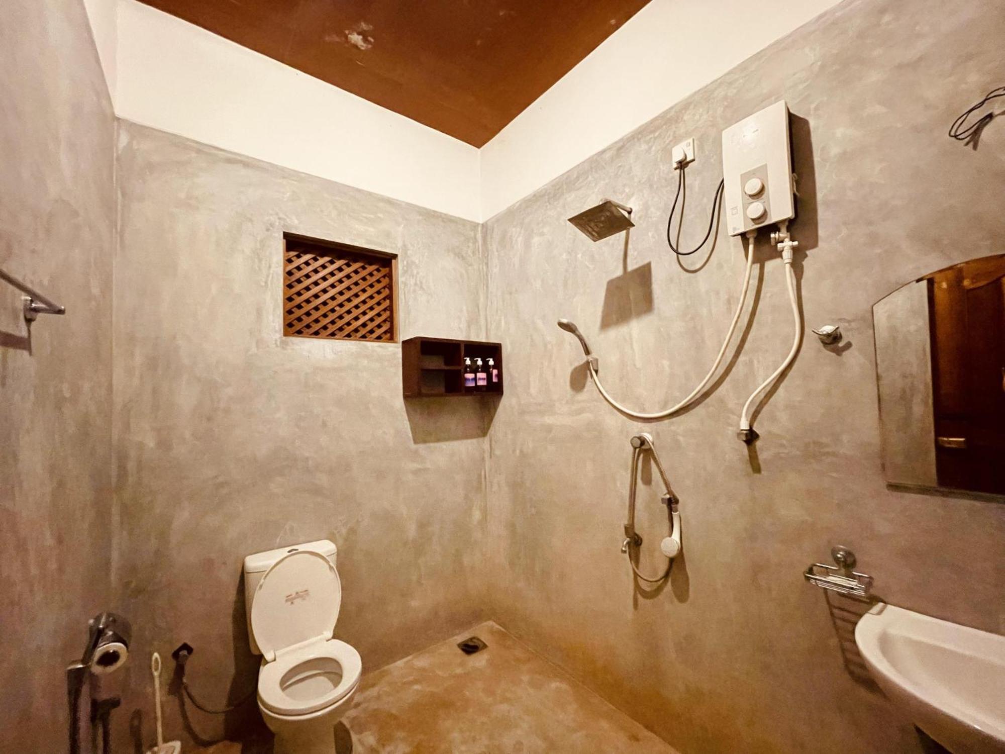 Hostel Coconut Hill Arugam Bay Zewnętrze zdjęcie